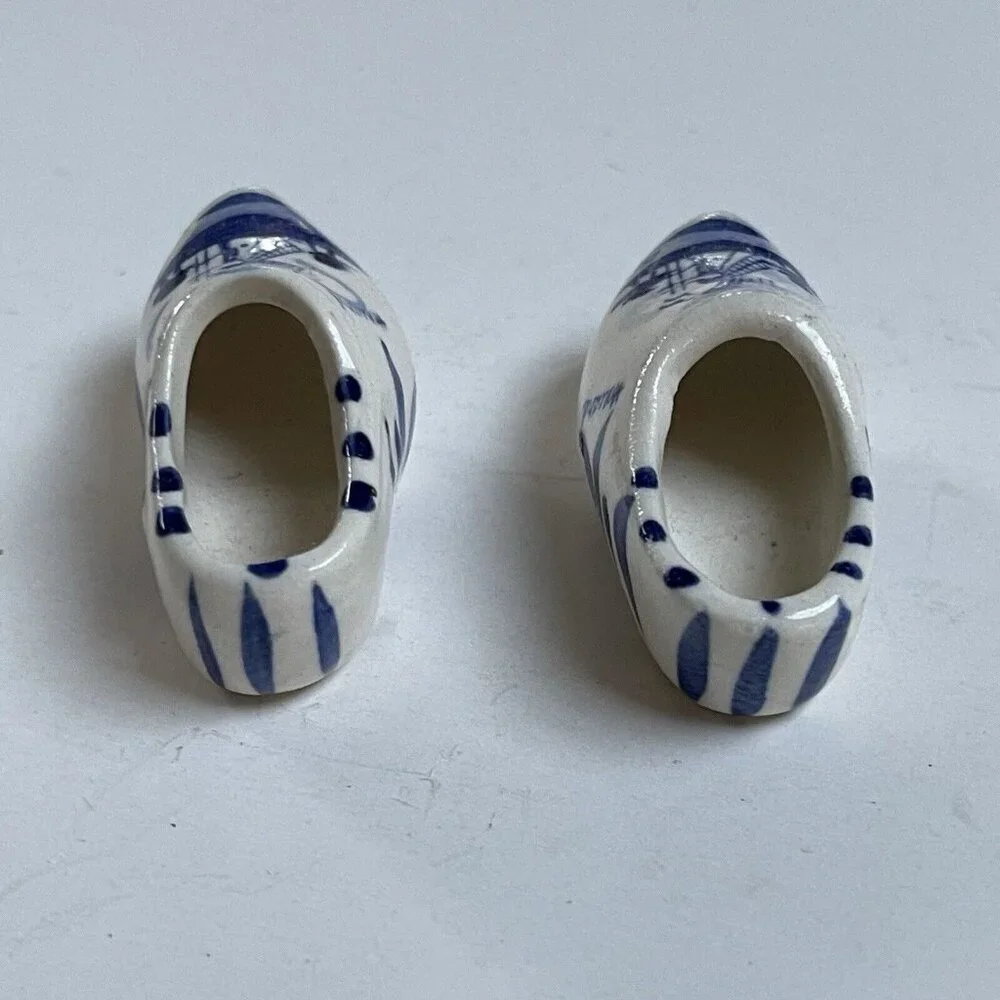 Delft Blue Holland Souvenir Miniature Dutch Porcelain Clogs Shoes Home Decor